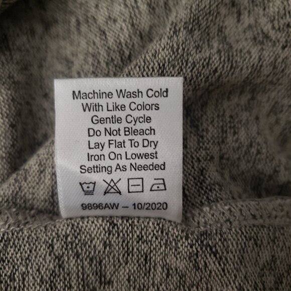 NWT No Frills LA Top M Soft Rayon Long Sleeve Cutout Leopard Gray - Picture 10 of 11